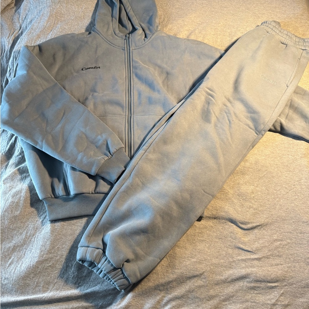 Comfrt Sky Blue Tracksuit Set (M)